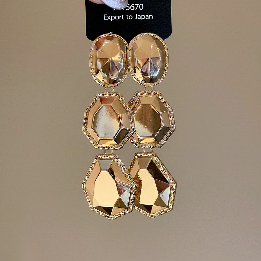 Simple Personalized Irregular Geometric Exaggerated Polygonal Earrings for Daily Use - view 5