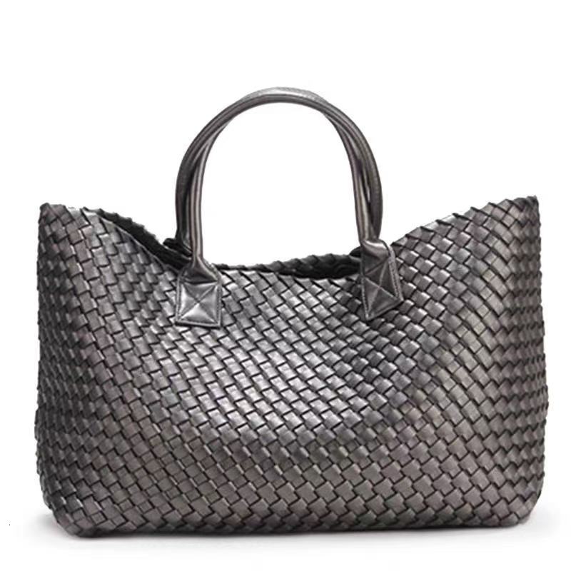 Handwoven Handheld for Women 2024 New Large Capacity Tote Travel Versatile Shoulder Bag