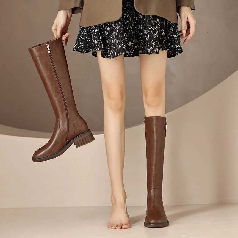 Womens New Autumn/Winter Genuine Leather Cowhide Mid Heel Large Metal Belt Buckle and Knee Zipper High Barrel Knight BootsT251223