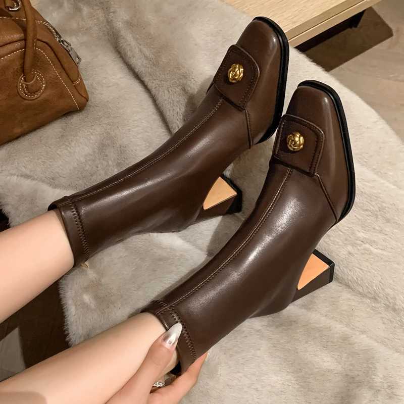 Retro Camellia High Heel Elastic Skinny Boots Womens Winter Short Boots Coarse Heel Back Zipper Fashion Boots NewT251223