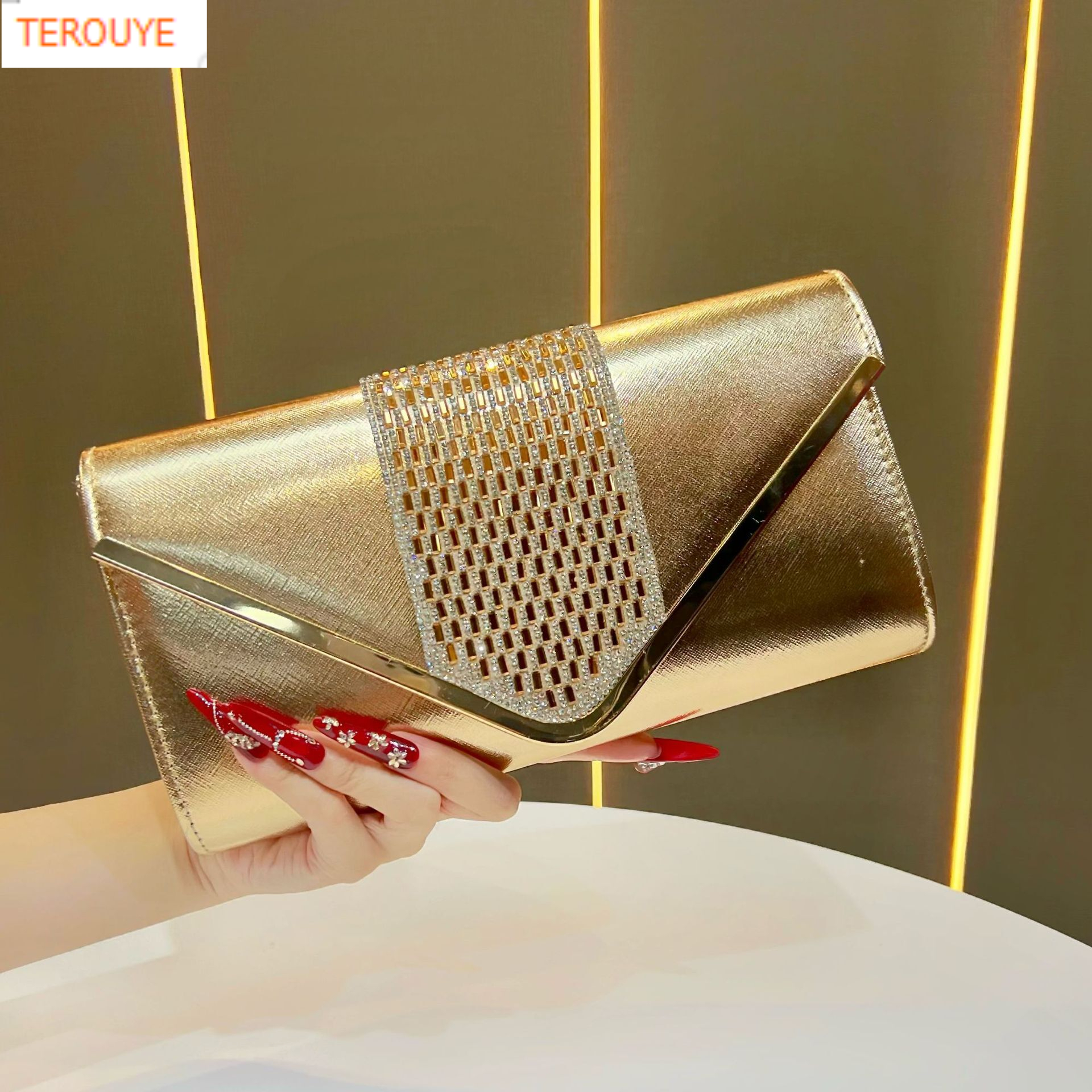 TREOUYE Autumn New Women's Diamond Inlaid Packaging Versatile Decorative Handbag Trendy Style Fashion Women's Wallet