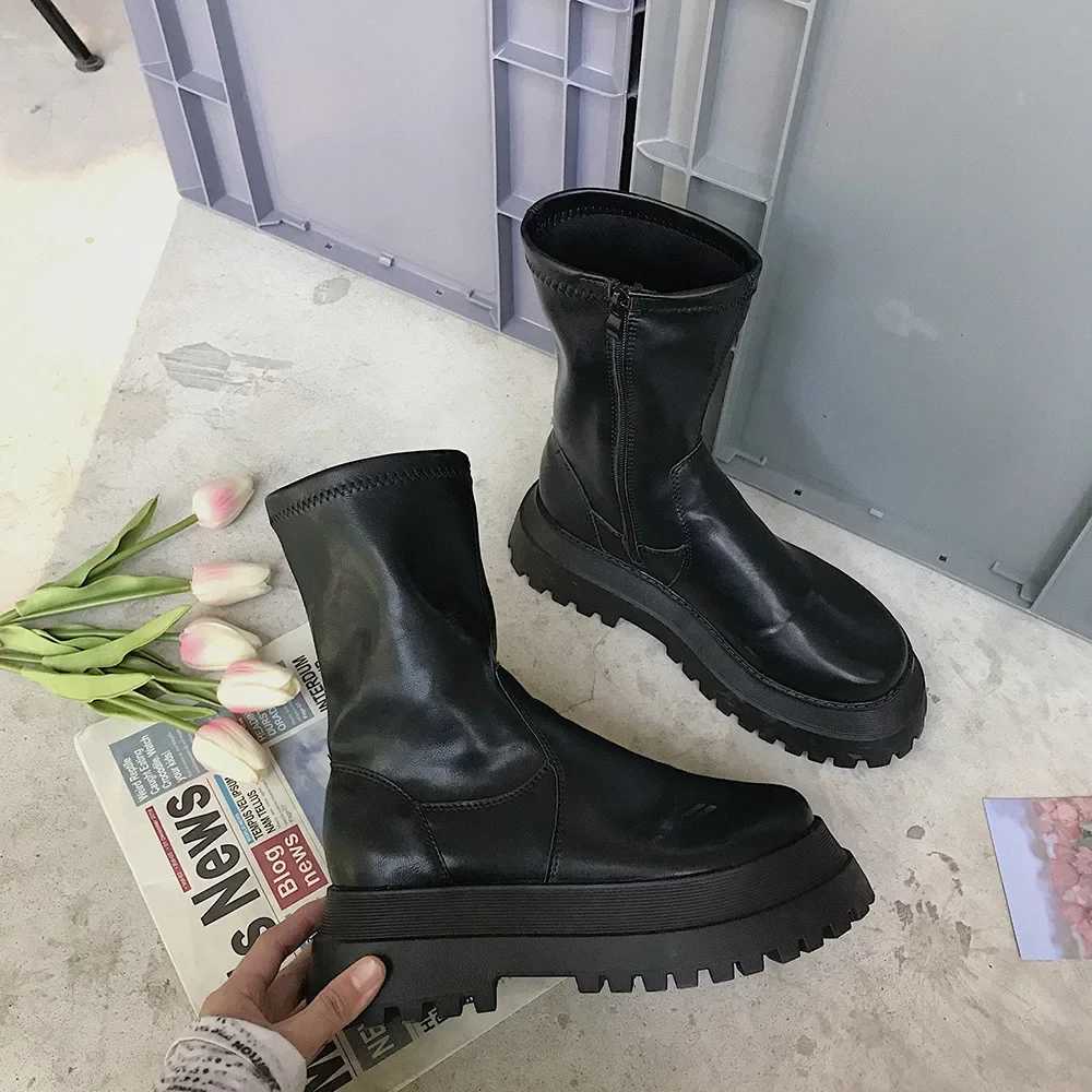 2024 New Winter Punk Style Women Ankle Boots Fashion Thick Sole Zippers Short Boot Ladies Elegant Platform Flats Heel ShoesT251223