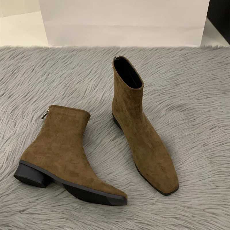Designers New Womens Fashionable Suede Ankle Boots Womens Back Zipper Low Heel Shoes Womens Elegant Modern Short BootsT251223
