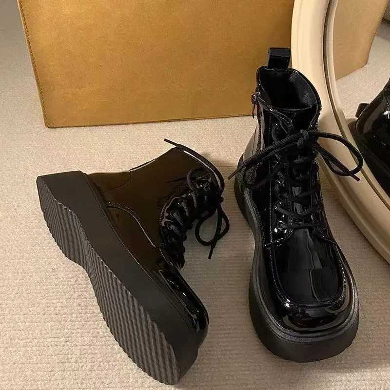 2025 Spring New Womens Boots Fashion Retro Thick Soled Tall Casual Boots Versatile British Style Big Head Strap Short BootsT251223