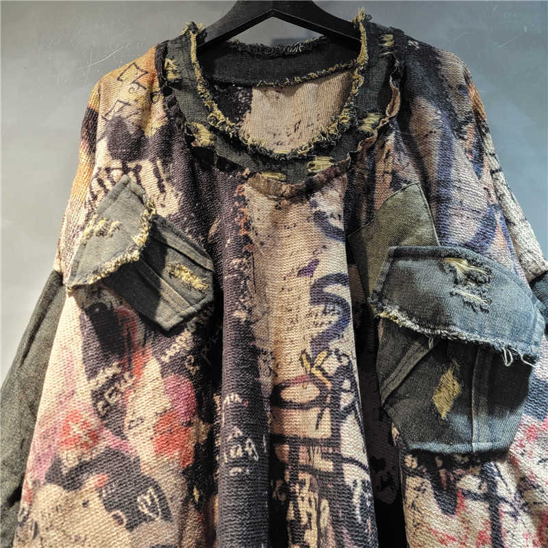 Fashionable printed knitted cape with denim patchwork, cool and unique, for spring and autumn 2025.L251223