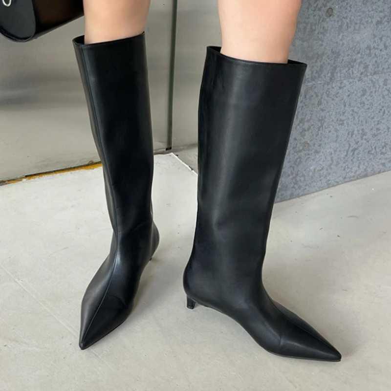 2025 Fashion Sexy Pointed Low Heels Knee Long Boots Womens Spring/Autumn PU Sewing Party Ball Western Boots 35-40T251223