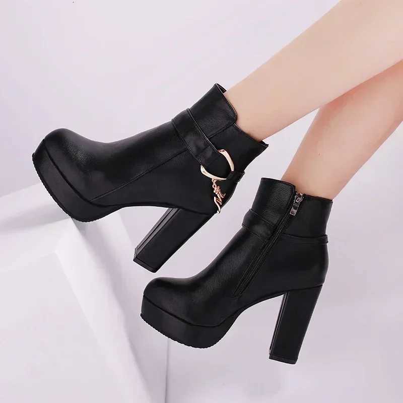 Fashion 2025 Womens High Autumn Winter Chunky Heel Platform Shoes Side Zippers Ankle Boots Plus Size 33-42T251223