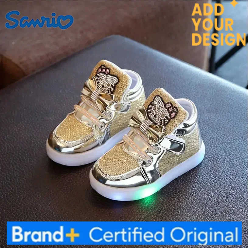 Sanrio New Disney Children Luminous Shoes Boys Girls Hello Kitty Shoes Flashing Lights Fashion Sneakers Toddler Little Kid LED Sneakers H2512231