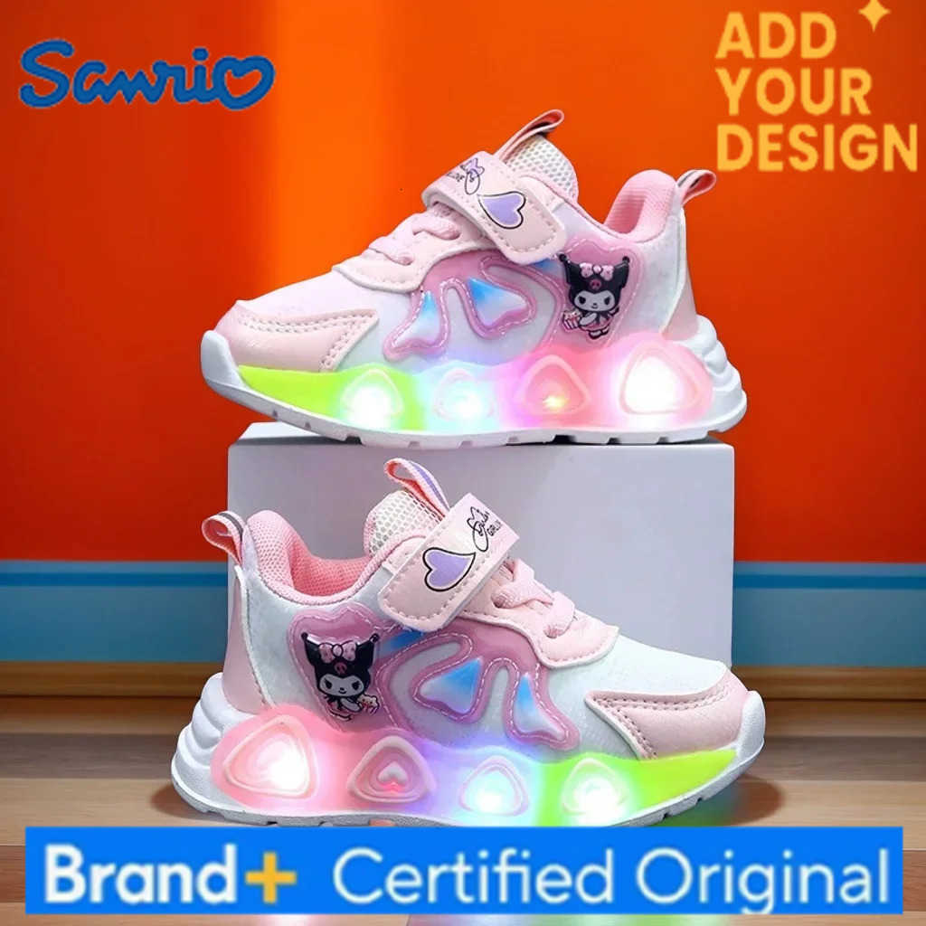 Sanrio 2025 New Kids Led Light Shoes Cute Catton Kuromi Sneakers Non-slip Casual Shoes Boys Girls Breathable Outdoor Sport Shoes H251223