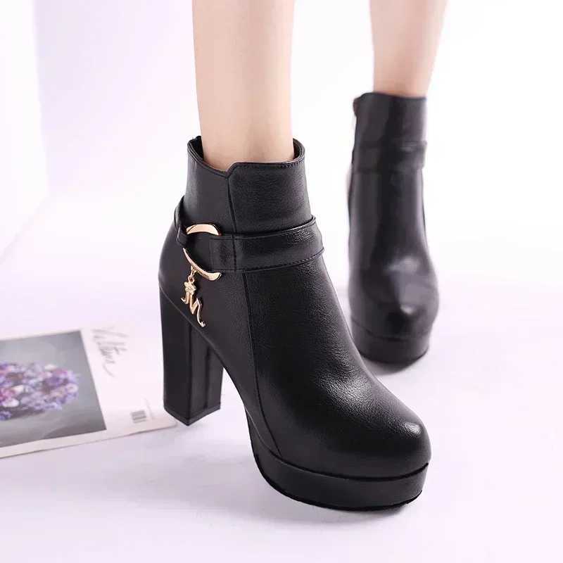 Fashion 2025 Womens High Autumn Winter Chunky Heel Platform Shoes Side Zippers Ankle Boots Plus Size 33-42T251223