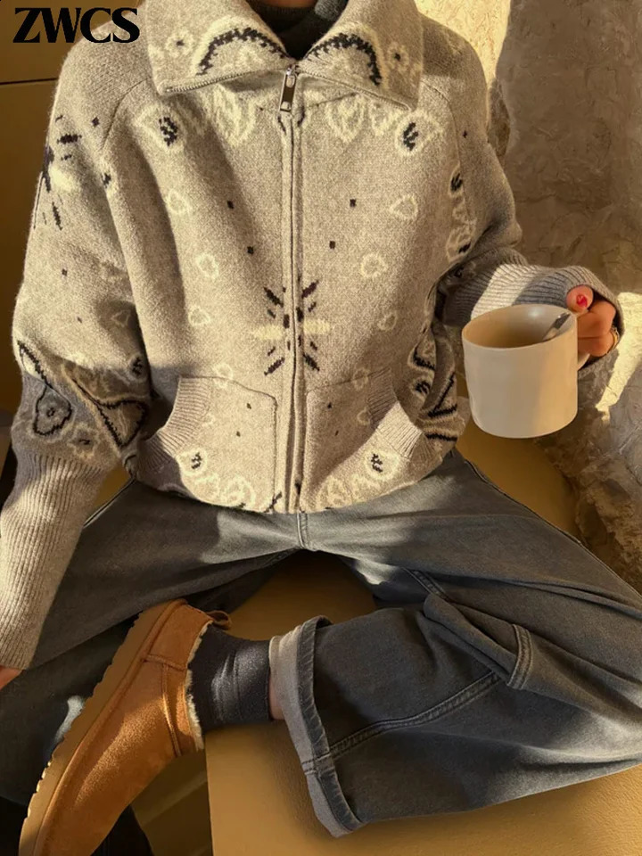 Knitted Stand Collar Zippers Cardigan Womens Casual Printed Full Sleeve Sweaters 2026 Spring Female Fashion Knitwear 251223