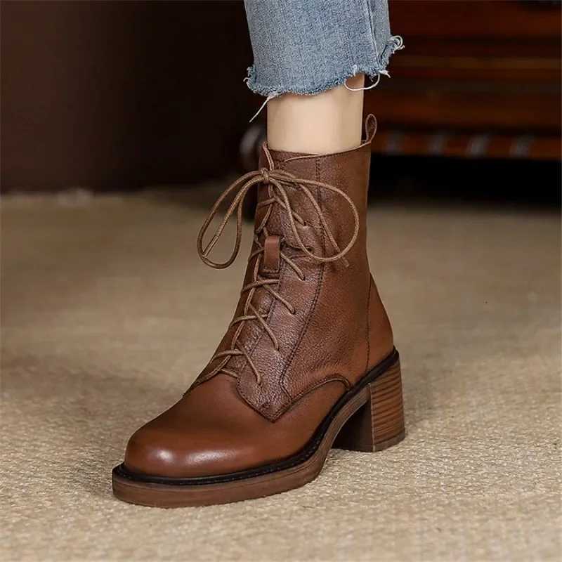 2025 Winter Genuine Leather Women Boots Round Toe Thick Heel Lace Up Fashion Ankle Boots Retro Boots Platform Shoes Heels GrownT251223