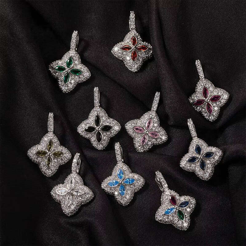 Hip-Hop Four-Petal Flower Versatile Sweater Style Exquisite Colorful Brass VVS Moissanite Pendant Rope Chain Women's Gift