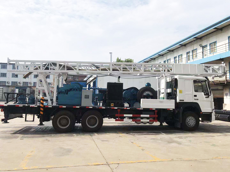 China Top Trailer-Mounted Mobile Drilling Rigs | Horizontal Oil Well Drilling Machines 1500-3000m