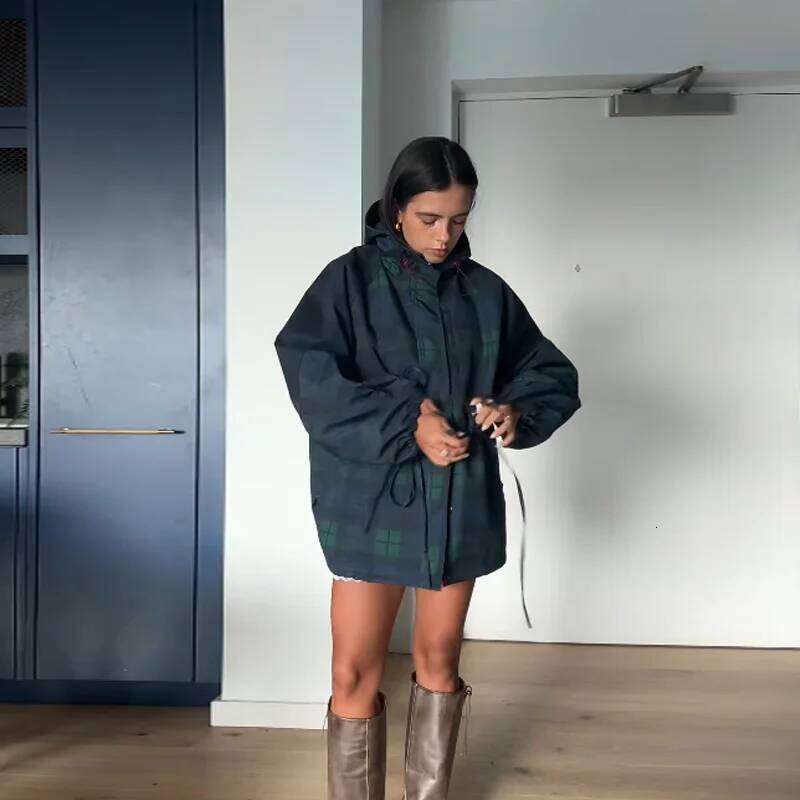 Casual Chic Plaid Coats Loose Designer Fashion 2026 Stand-Collar Tie Up Bow Tops Jacket Trendy Vintage Designers Hoodies Autumn Women's Outerwear