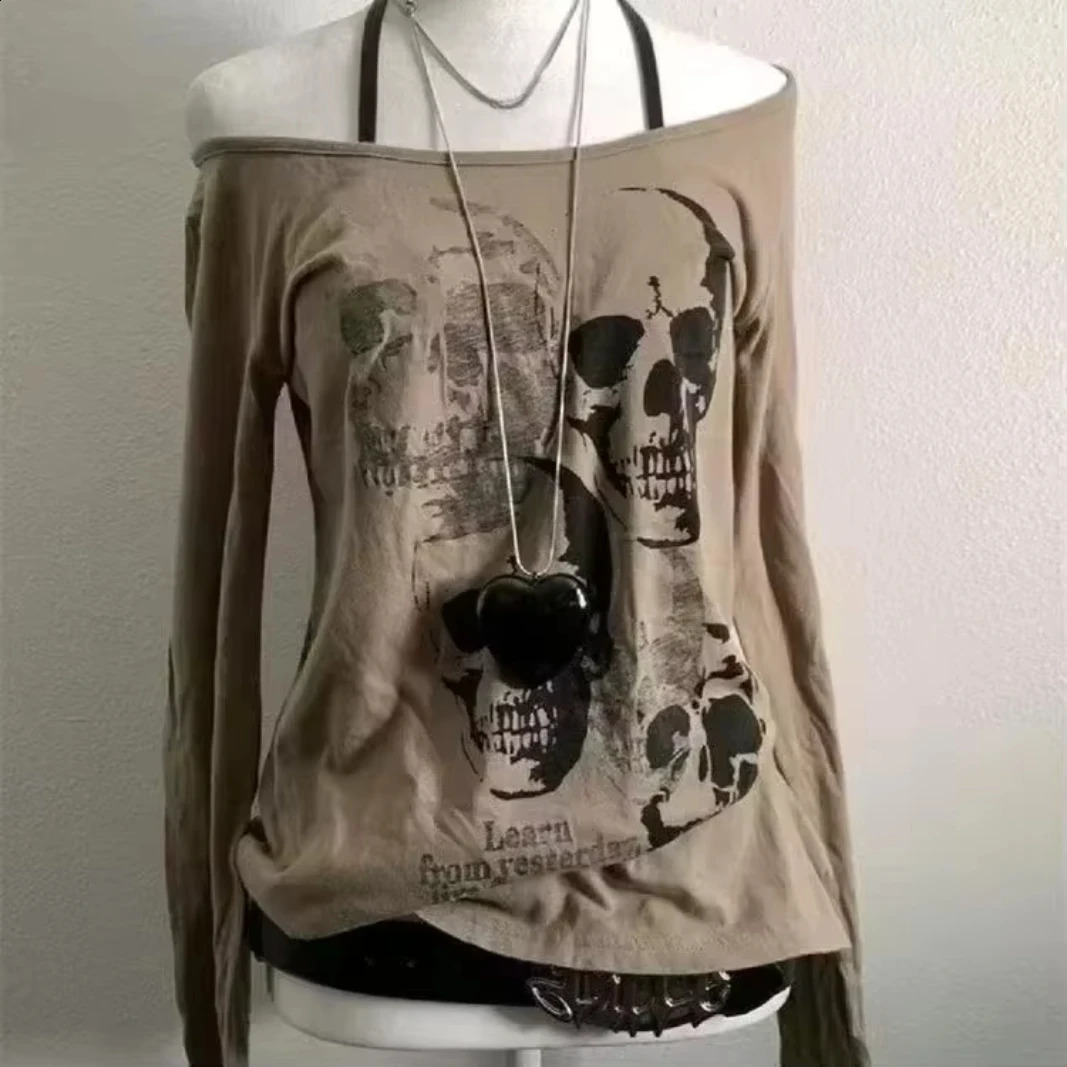 Vintage Clothes Women Print Sexy Punk Streetwear Slim Femme Tees Shirt Gothic Casual Grunge T Shirts 2000s Emo Y2k Crop Top 251223