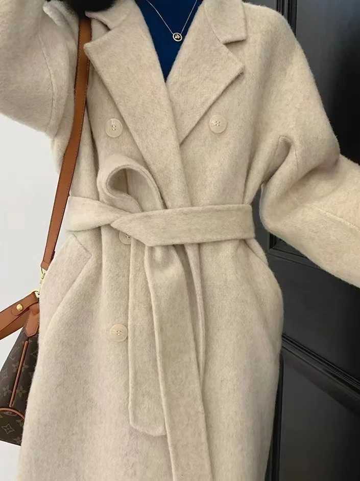 2025 New Fashion Winter Coat Vintage Wool for Women Office Lady Covered Buttons Turn Down Collar Solid Long T310T251224