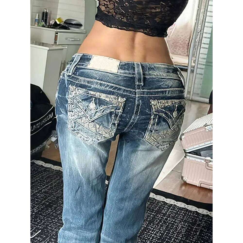Women Vintage Blue Pocket Embroidered Jeans 2000s Slim Low Rise 90s Streetwear Denim Trousers American Retro Flared Pants X251224