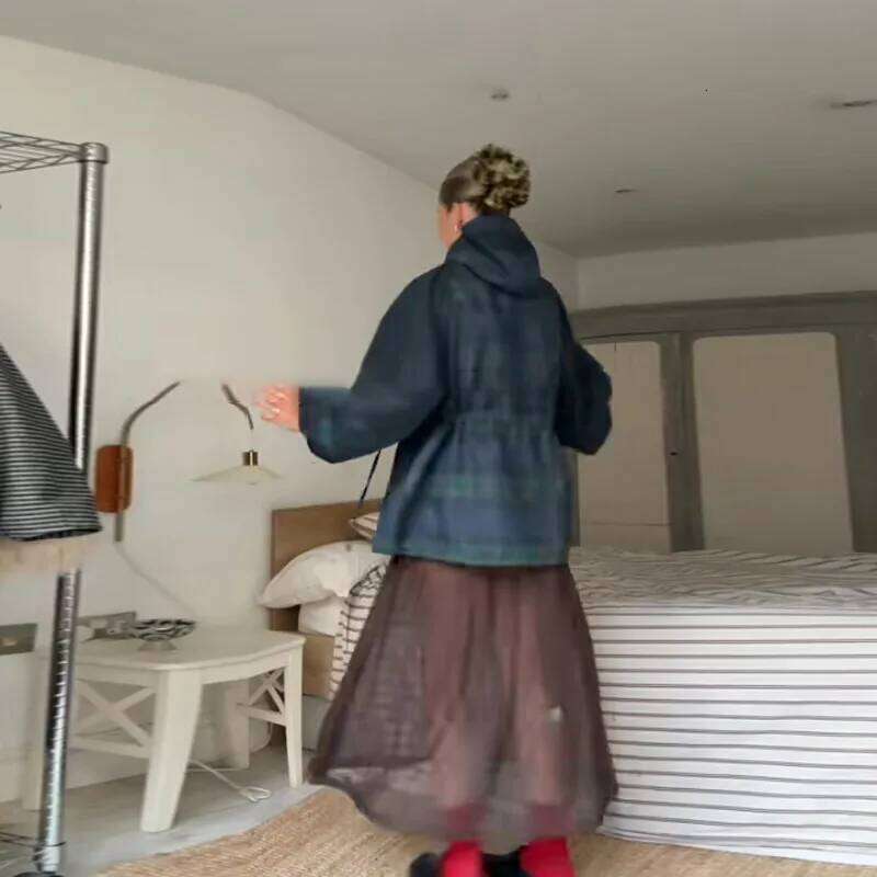 Casual Chic Plaid Coats Loose Designer Fashion 2026 Stand-Collar Tie Up Bow Tops Jacket Trendy Vintage Designers Hoodies Autumn Women's Outerwear