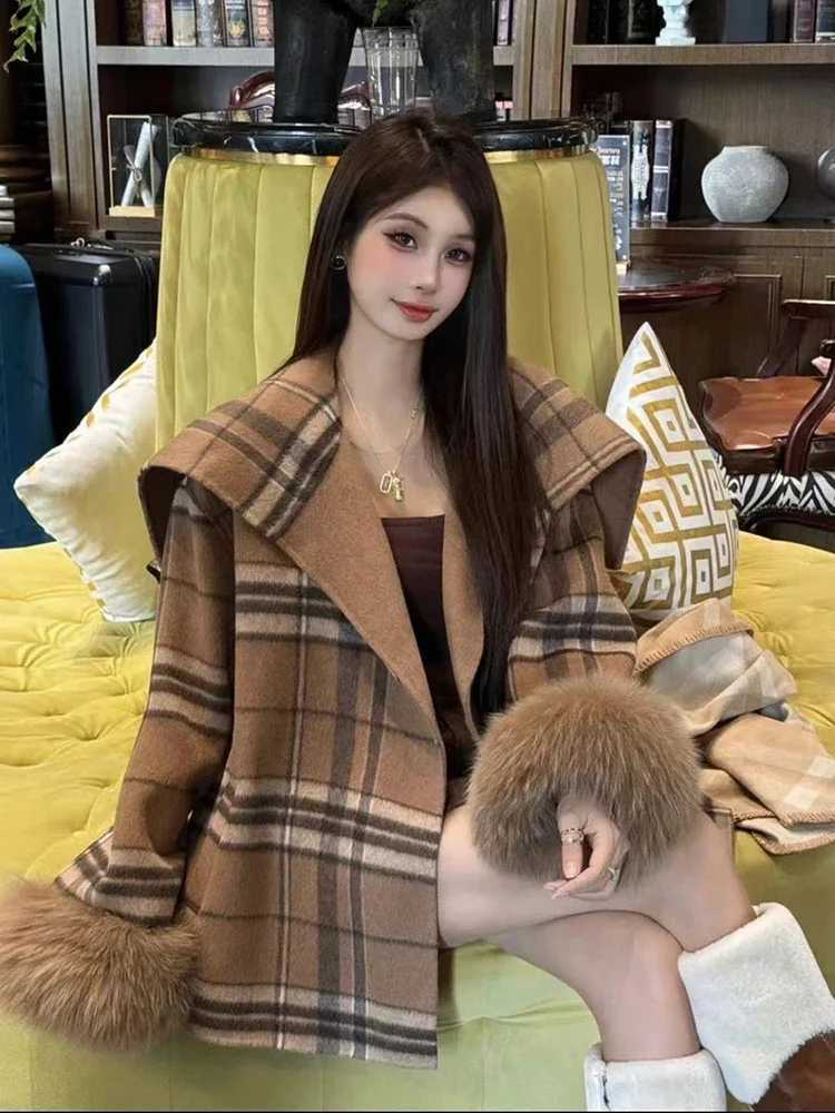 Korea Lapel Plaid Elegant Wool Blend Coats Winter With Belt Thick Mid Length Woolen Abrigos Tops Loose Casual Women JacketsT251224