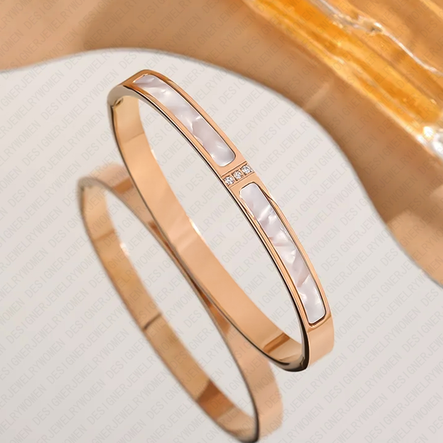 Designer Bracelet for Women Stainless Steel 18K Gold Plated Bangle Double Sided Round Shell Bangles Luxury Jewlery Designer for Women Elegant Timeless