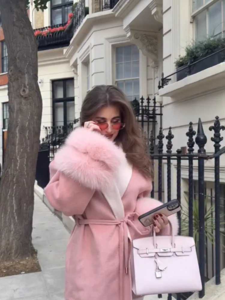 Women Faux Fur Patchwork Woolen Coat Fashion V-neck Long Sleeve With Belt Loose Jacket NEW Autumn Winter Daily Commuter OutwearT251224