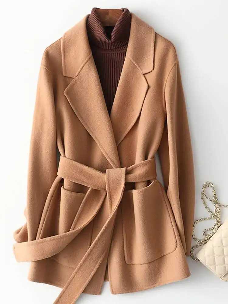 UCXQ Elegant Solid Color Wool Coat For Women Patchwork Lapel Pocket Lace Up Short Outerwear 2025 Winter New Tide 23Z3495T251224