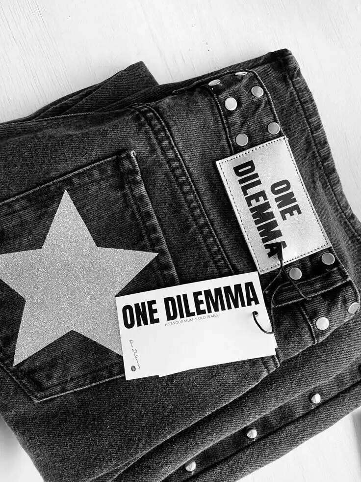 Fashion Womens ONE DILEMMA Y2K Clothing Five Pointed Star Sequin Rivet Washed Black Baggy Jeans Mid Rise Slim Fit Trousers X251224