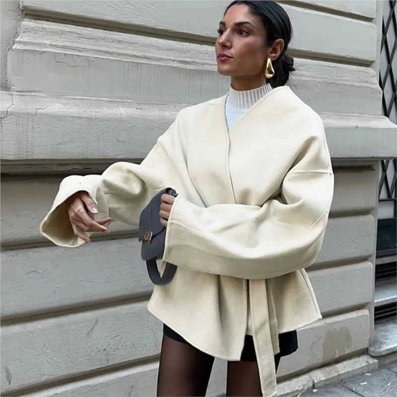 Elegant Belt Lace Up Woolen Jacket For Women Autumn Fashion Long Sleeve Short Jacket 2026 New Lady Streetwear Outerwears FemaleT251224