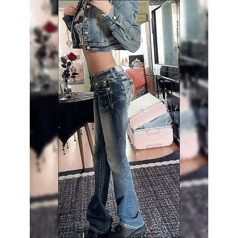 Women Vintage Blue Pocket Embroidered Jeans 2000s Slim Low Rise 90s Streetwear Denim Trousers American Retro Flared Pants X251224