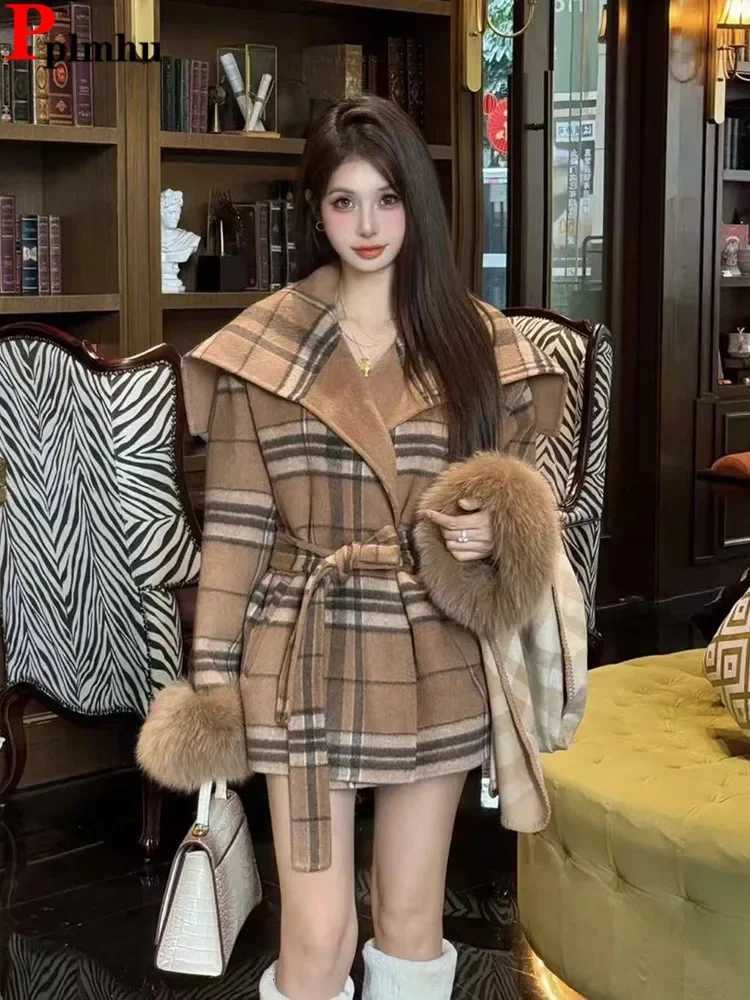 Korea Lapel Plaid Elegant Wool Blend Coats Winter With Belt Thick Mid Length Woolen Abrigos Tops Loose Casual Women JacketsT251224