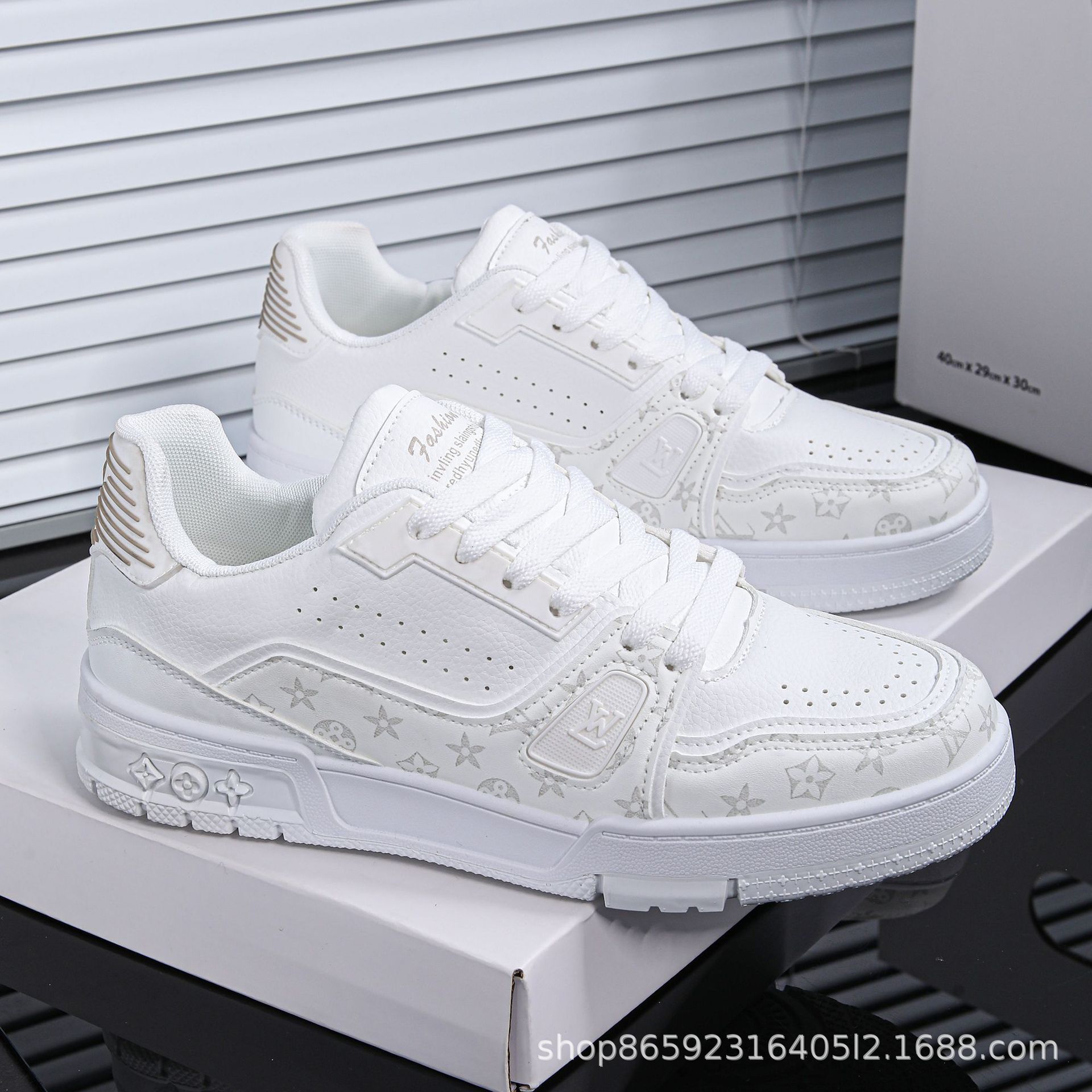 Designer Shoes Men's Classic Breathable Non-Slip Sports Casual Shoes Sneakers for Men