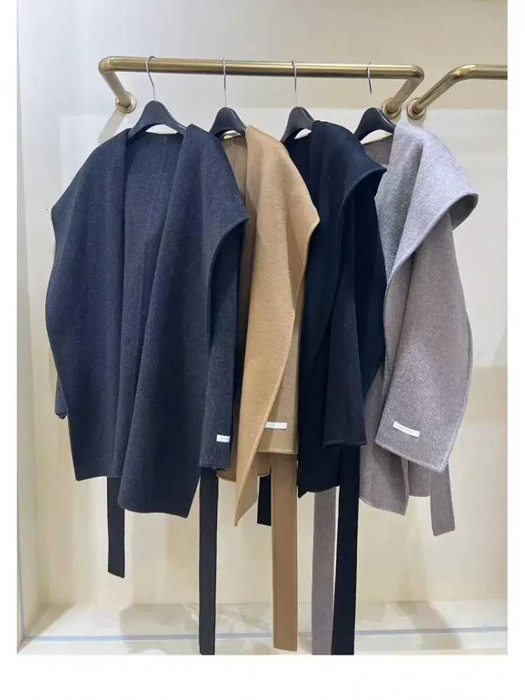 Office Lady Cashmere Woolen Blended Hooded Jackes 2025 Autumn And Winter Loose Bathrobe Lace-Up Tie Womens Long Wool CoatsT251224