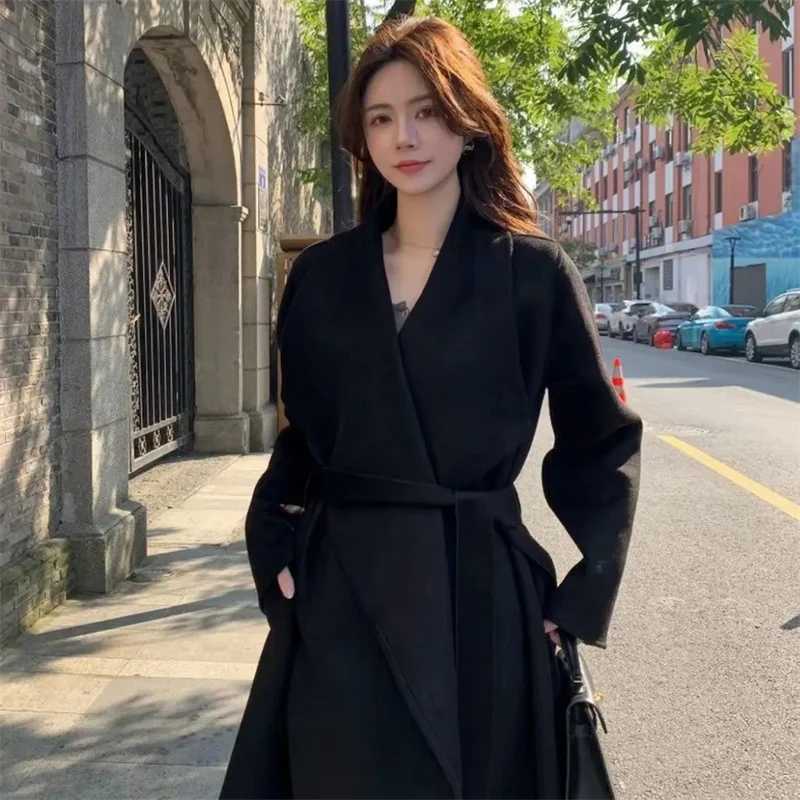 100 Wool Coat Womens Wear 2025 Autumn/Winter Fashion Temperament Double sided Cashmere Coats with Belt Elegant Long OvercoatT251224