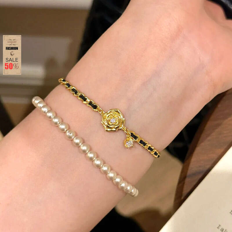 Bracelet for Women Jewelry INS Style Hot-Selling Black Gold Camellia New Arrival Niche High-End Valentine's Day Gift Accessory