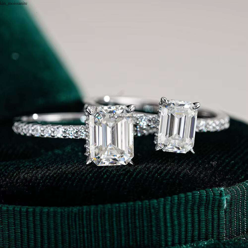 Hot Sale Premium Jewelry Fashion S925 Sterling Silver White Gold Plated 3 CT Emerald Cut Genuine VVS Moissanite Women's Wedding Ring - view 6
