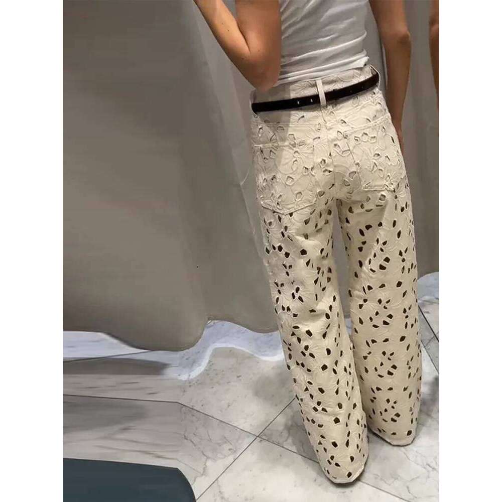 Hole Women's Jeans Fashion Flower High Waist Hollow Out Loose Female Solid Denim Trousers 2025 Spring Summer New Streetwear Pant X251224