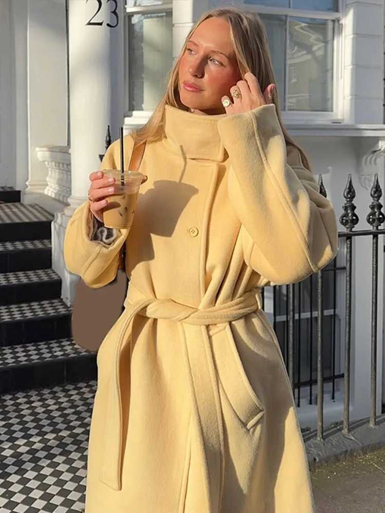 Fashion Turtleneck Lace Up Overcoat Women Elegant Yellow Casual Stand Collar Pocket Loose Outerwears Lady Commute Office JacketT251224