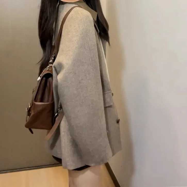 Wool Jacket Women Short Coat Woolen Overcoat Autumn Winter Vintage Outerwear Single Breasted Turn Down Collar Office LadyT251224