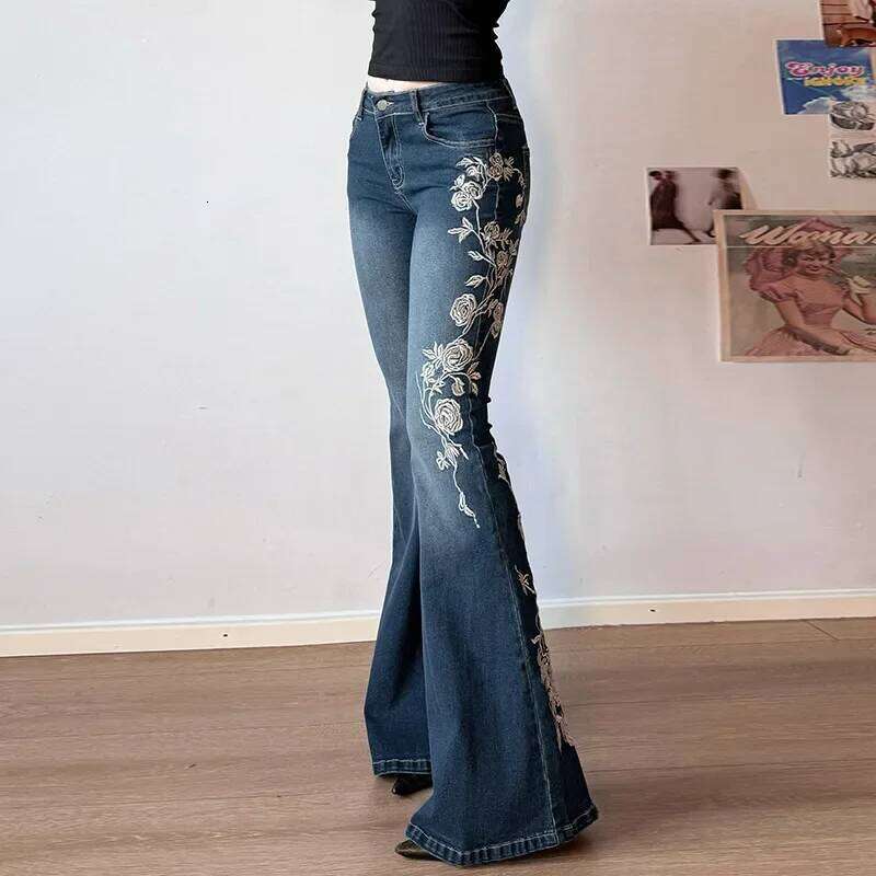 Women Retro Y2k Baggy Floral Embroidery Jeans Vintage 2000s Low Rise Flared Denim Pants High Street Basic Trousers X251224