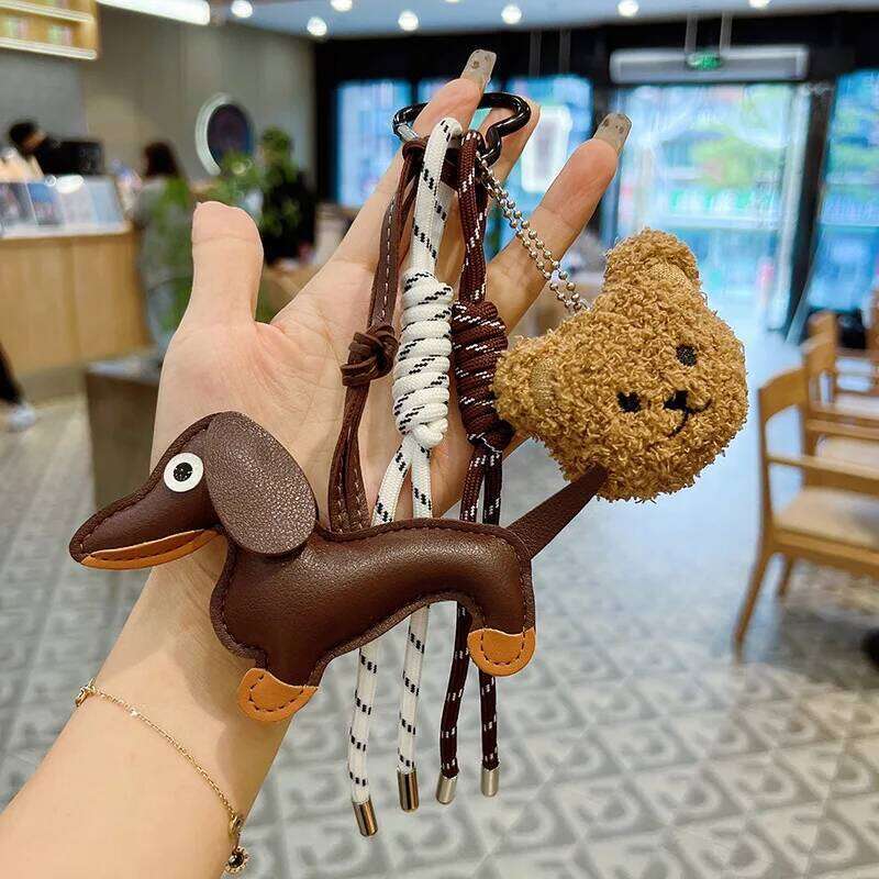 Vintage Dachshund Dog Keychain with Nylon Braided Rope PU Materials Elkegant Charm for Bag and Keys Decoration Daily Use X251224