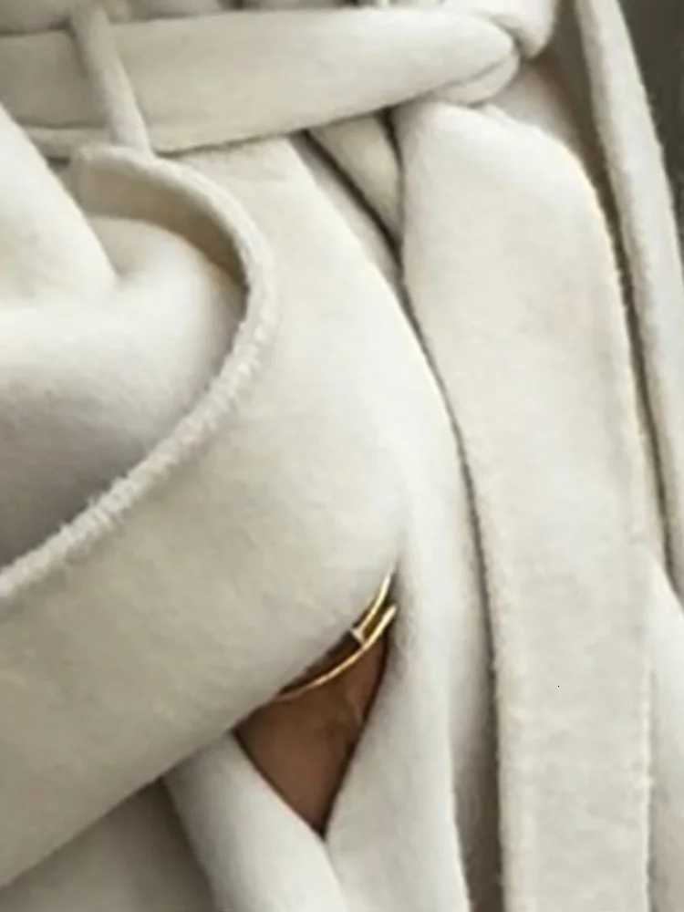 Solid Large Lapel Belted Long Woolen Women Coat Elegant Full Sleeve Lace Up Overcoat 2025 Autumn Winter Wrap Style OuterwearT251224