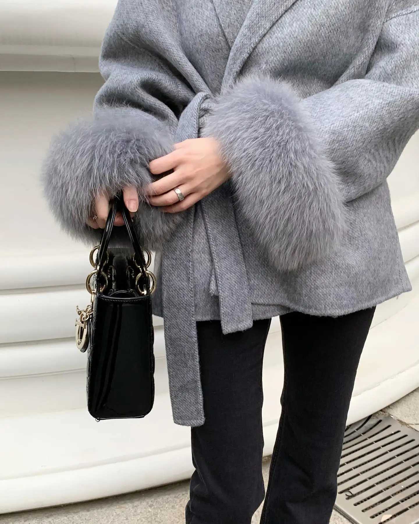 Solid Woolen Blend Fur Cuff Coat Women Loose Lapel Furry Belt Long Sleeve Female Jacket New 2025 Autumn Winter Lady Chic OutwearT251224