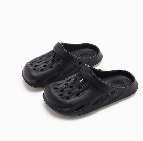 Hole-out shoes for women, summer style, for couples, outerwear, beach-walking, anti-slip, thick sole, odor-resistant, water-proof model, cool sandals 