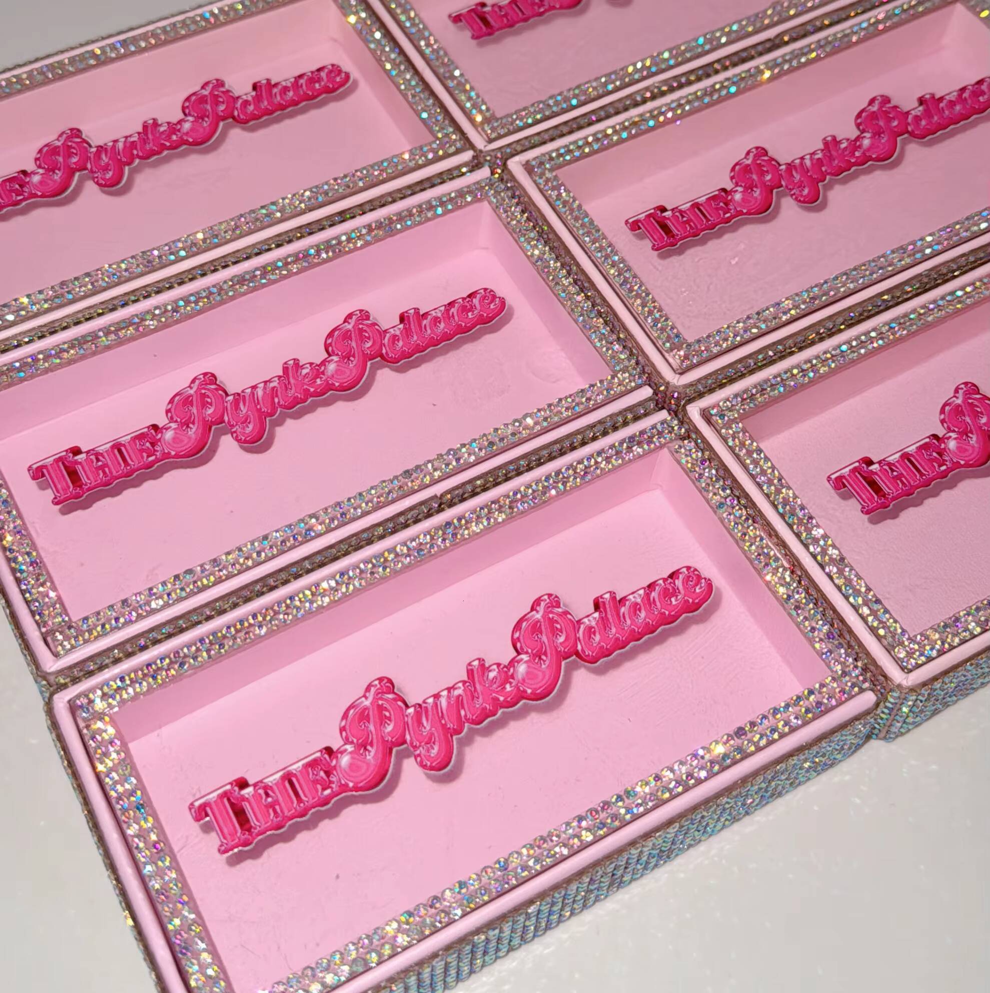 Fluffy Mink Strip Lashes with Luxury Eyelash Packaging 3d 25mm 20mm Wholesale Eyelashes