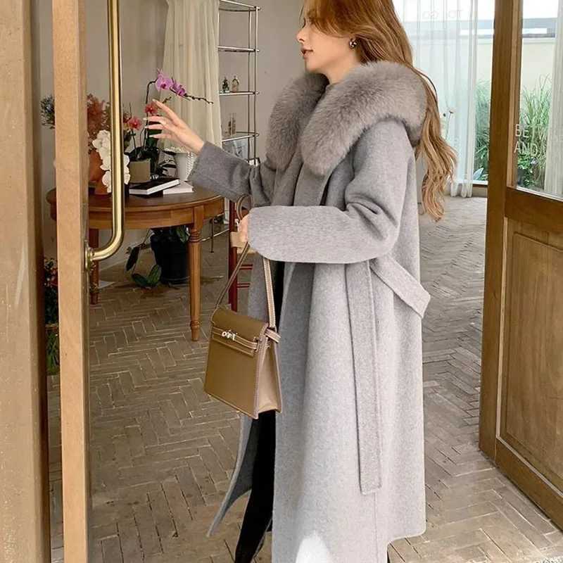 Overcoat 2025 New Fashion Womens Woolen Coat Winter Temperament Large Fur Collar Solid Color Womens Woolen Coat H87T251224
