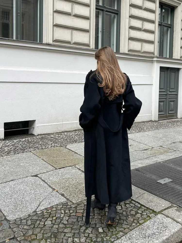 Fashion With Belt Black Woolen Long Coat For Women Oversize Loose Double Button Lapel Overcoat Autumn Lady High Street OuterwearT251224
