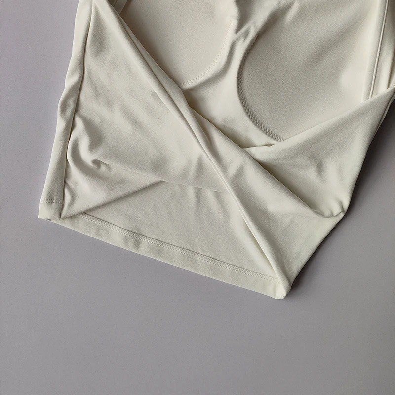 Sexy Short Backless Fixed Chest Pad Sports T-shirt Vest Womens Tight Fitting Quick Drying Slimming Yoga Suit Top Clothing 251222