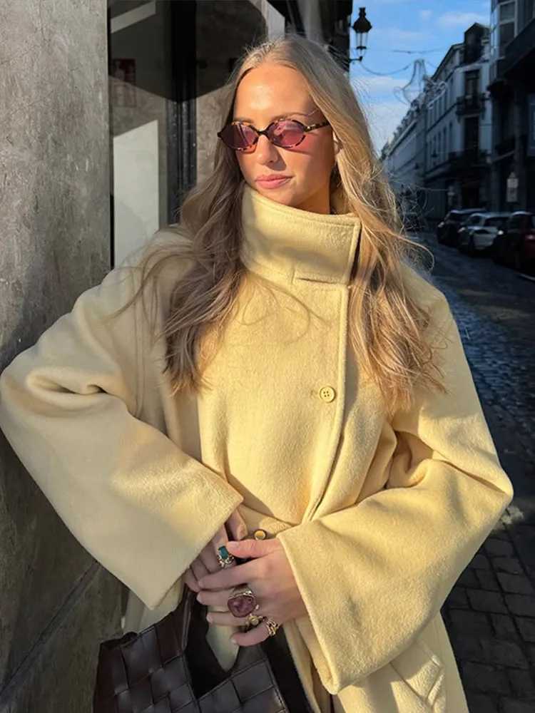 Fashion Turtleneck Lace Up Overcoat Women Elegant Yellow Casual Stand Collar Pocket Loose Outerwears Lady Commute Office JacketT251224