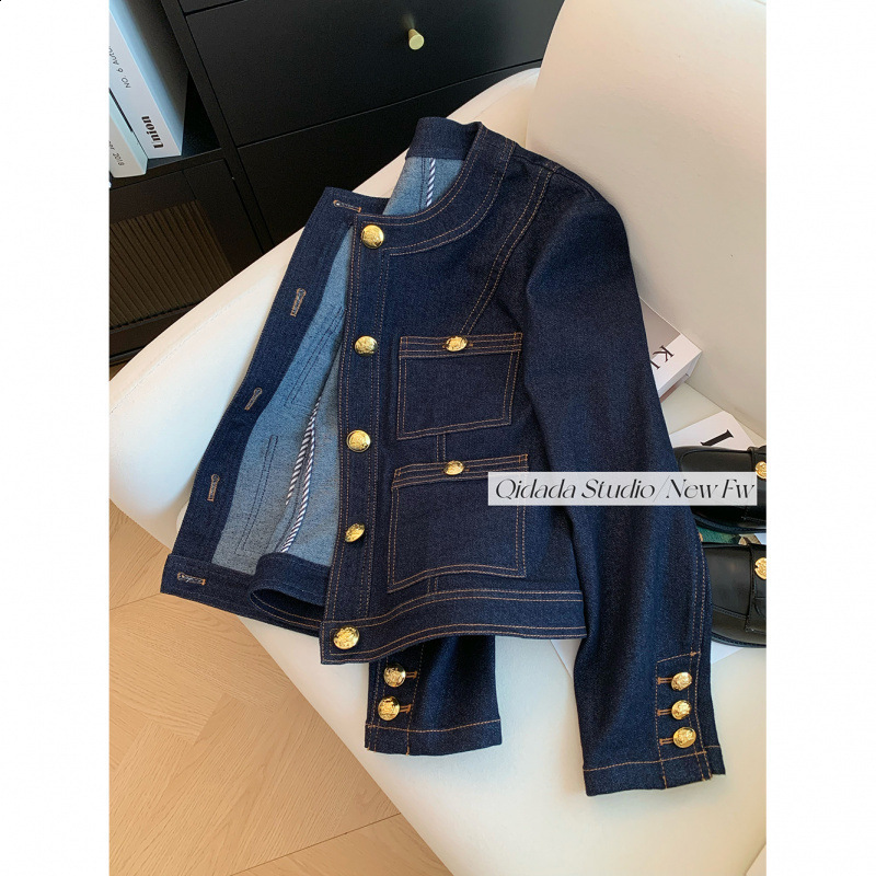Blue Round Neck Little Chanel Style Denim Jacket 2025 Womens Spring and Autumn Highend Short Loose Elegant y240820